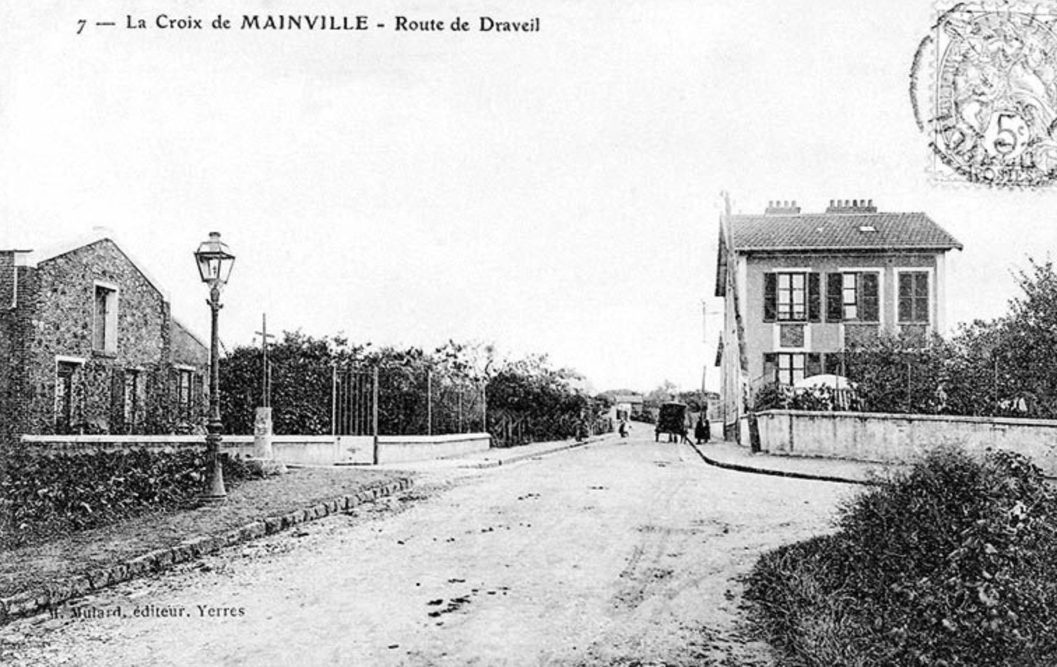 La Croix de Mainville, carte postale ancienne